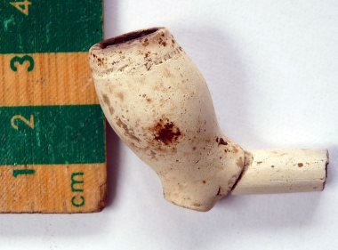 c1650 Clay Pipe Bowl