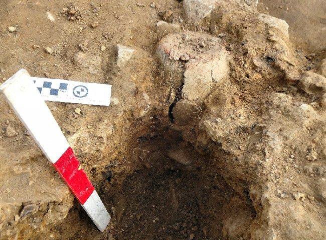 The second pot where it was found