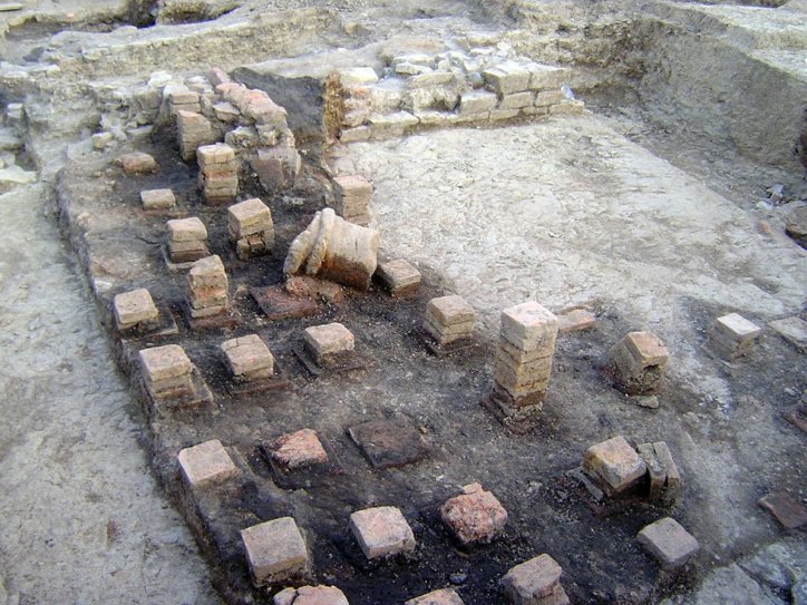 Hypocaust 1